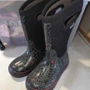 Bogs Black and Red Spider Web Kids Boots